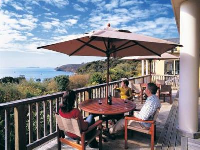 Stewart Island Lodge Oban  Экстерьер фото